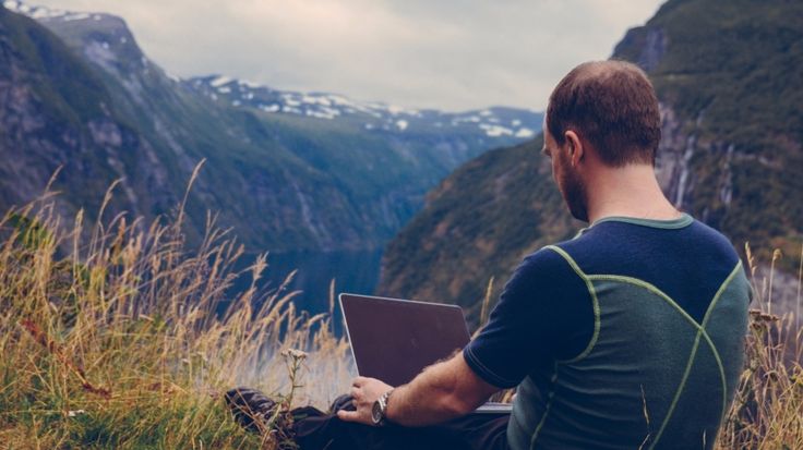 Unlocking Growth: The Digital Nomad Economy